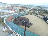 オロナミンC球場 照明塔